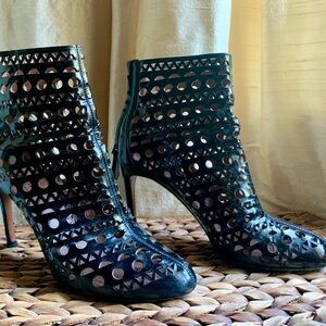 Alaia Laser Cut Black Patent Leather Boots. Size 39